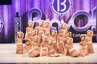 Troupe-Sweet-1